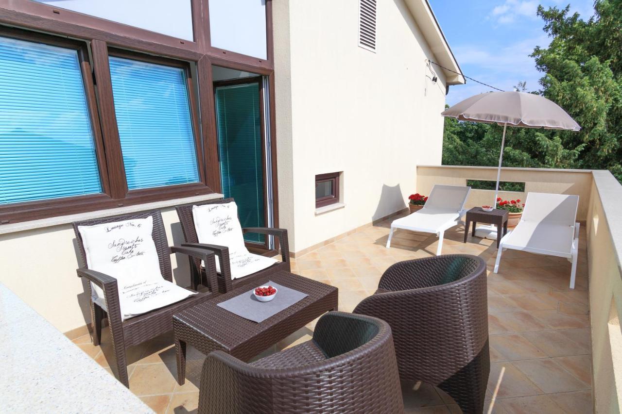 Cernik  Apartmani Ravan מראה חיצוני תמונה